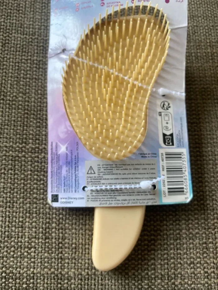 Brosse pour les cheveux - photo numéro 10
