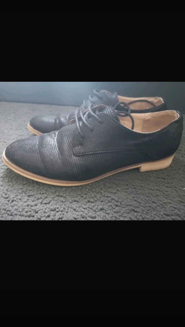 Derbies noir - photo numéro 2