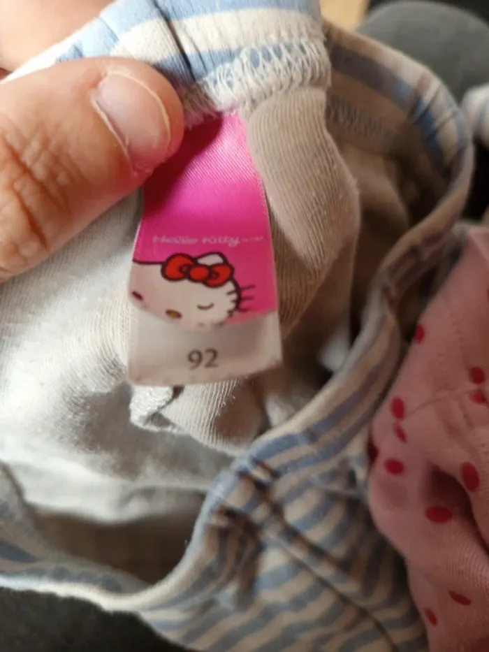 Pyjama 2piece taille 2ans - photo numéro 2