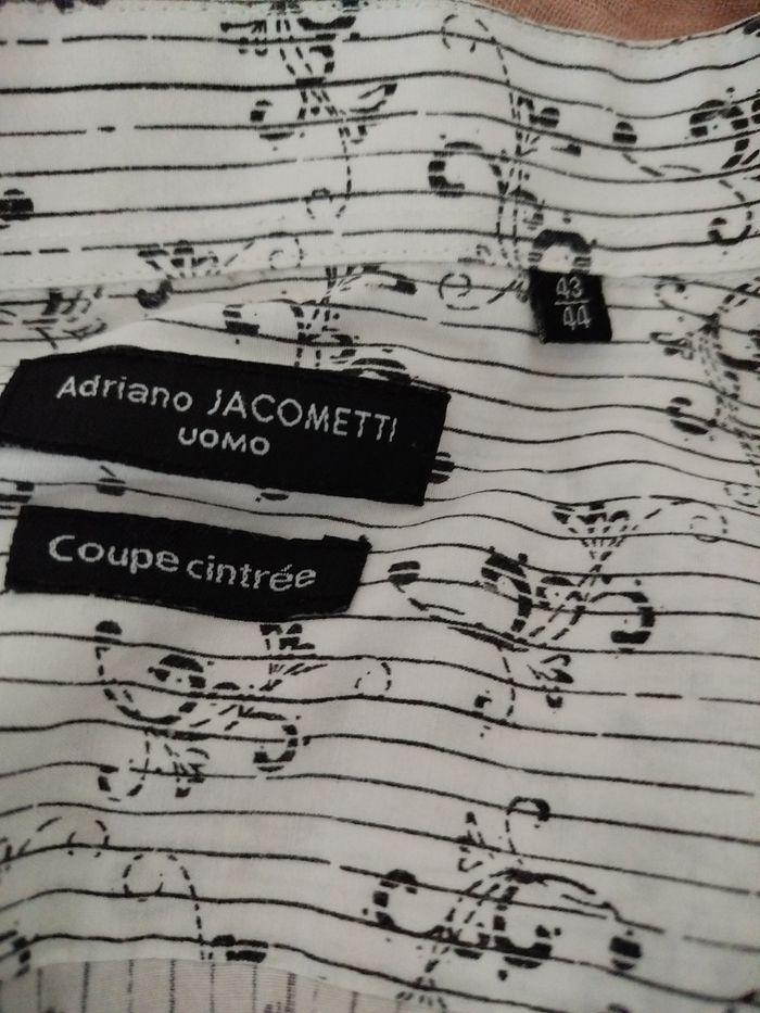 Chemise homme cintrée 43/44 neuve - photo numéro 4