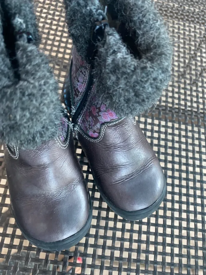 Petites bottes fourrees Bopy 22 - photo numéro 15