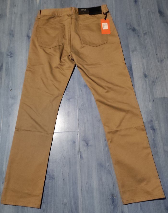 Jeans droit Gianni Feraud Taille S (32) Neuf avec étiquettes - photo numéro 2