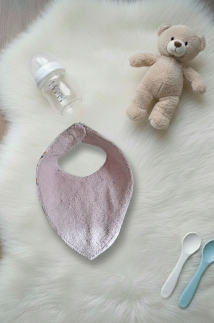 Bavoir bandana 9 mois à 18 mois Création fait main artisanale - photo numéro 5