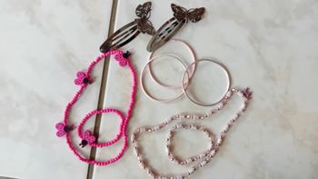 Lot de bijoux fantaisies