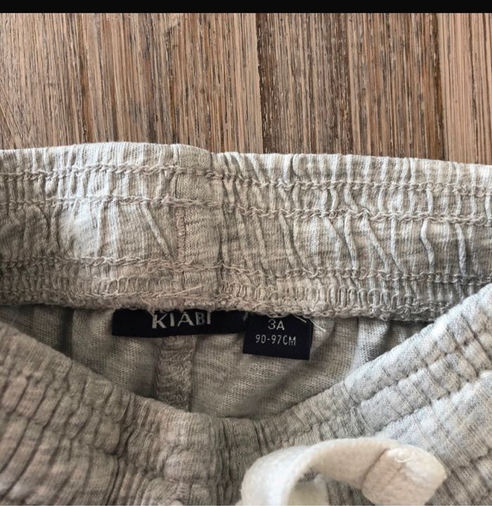 Short « Kiabi » 3 ans - photo numéro 3