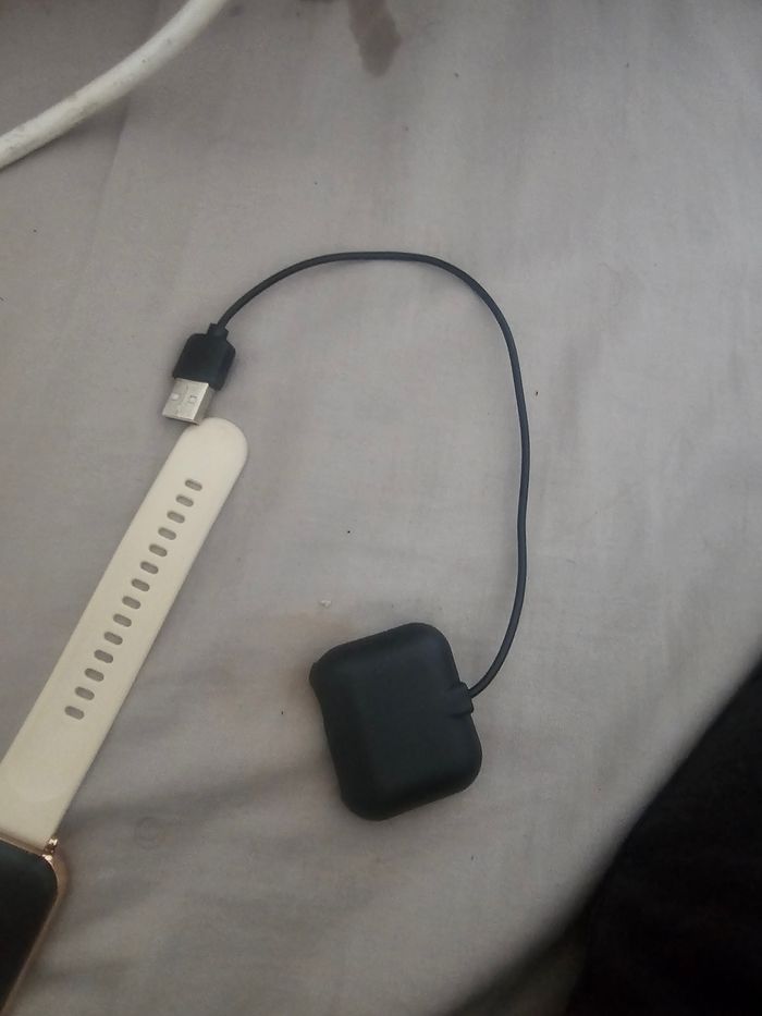 Vend montre connecté - photo numéro 4