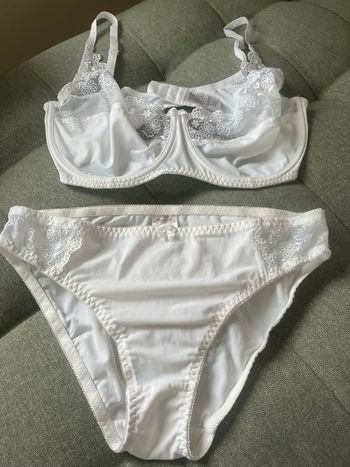 Ensemble soutien gorge 105 E culotte 48/50 Neuf