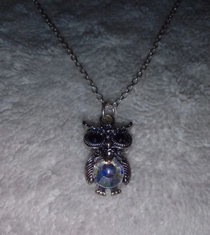 collier et boucles d'oreilles tbe - photo numéro 2