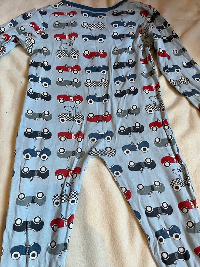 Pyjama combinaison voiture 4 ans - photo numéro 2