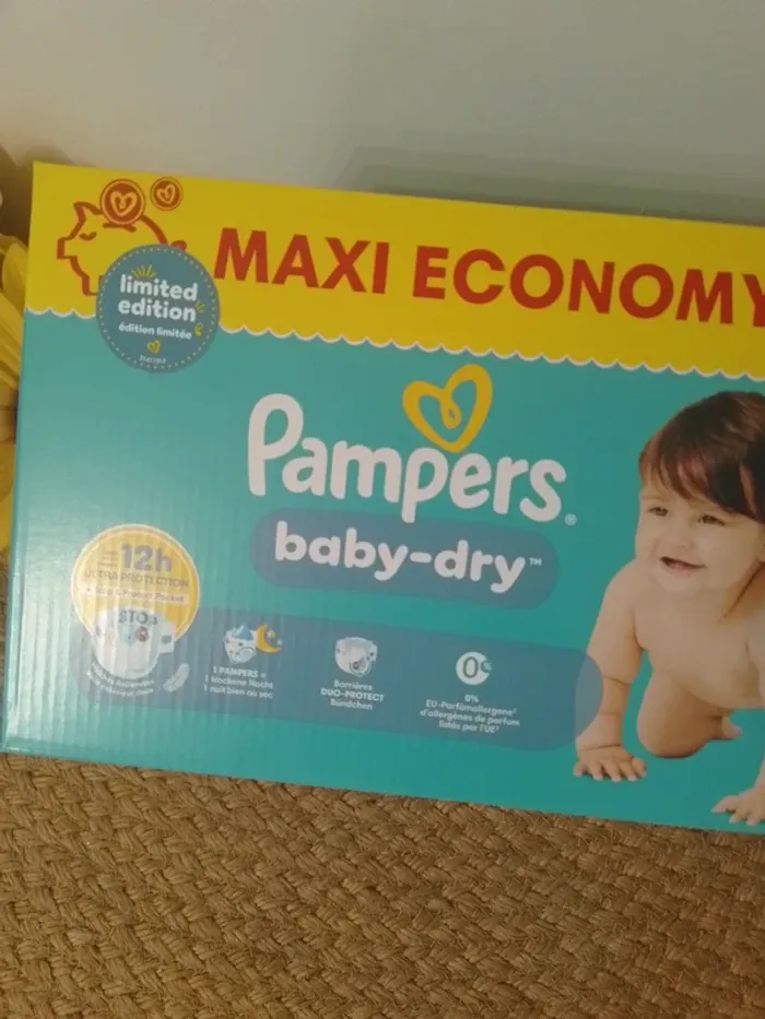 maxi pack 136 couches pampers baby-dry taille 3 ( 6 à10kg) - photo numéro 2