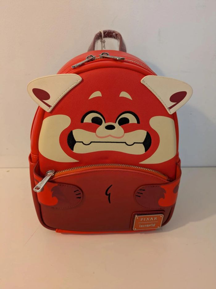 Loungefly alerte rouge