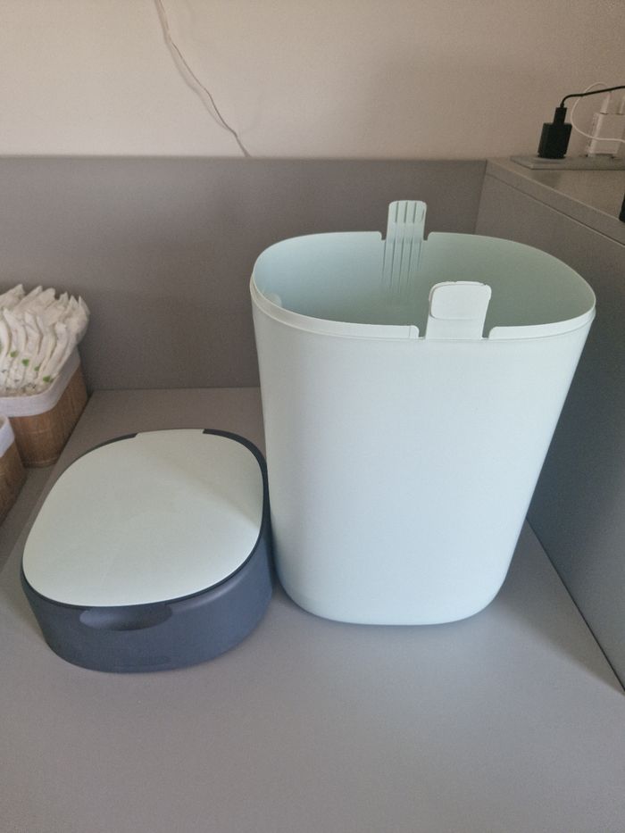 Poubelle a couches tommee tippee