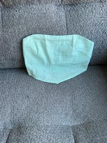 Crop top bustier broderie anglaise vert eau Bershka