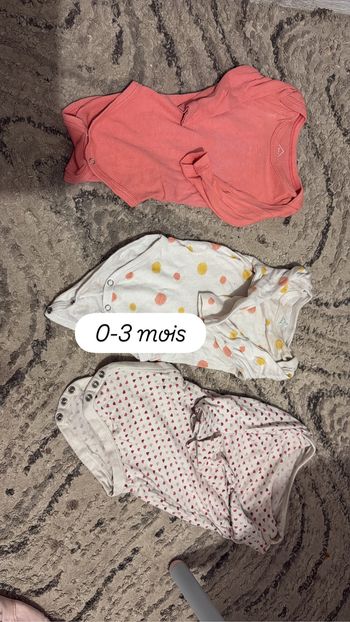 Lot de 3 bodies