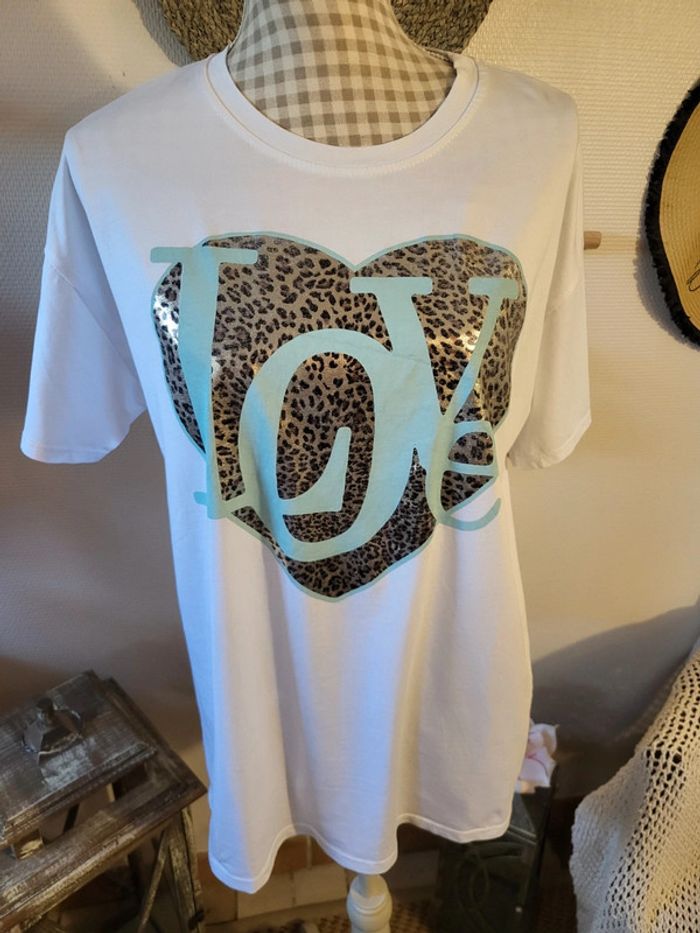 Tee-shirt