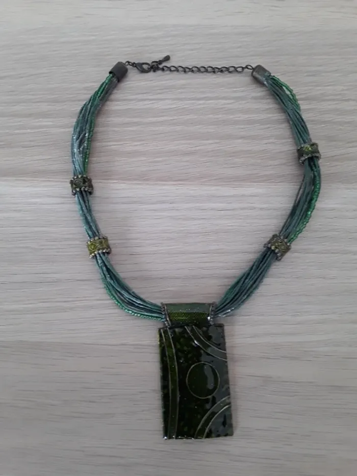 Collier - photo numéro 2