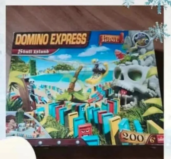 Domino express pirate