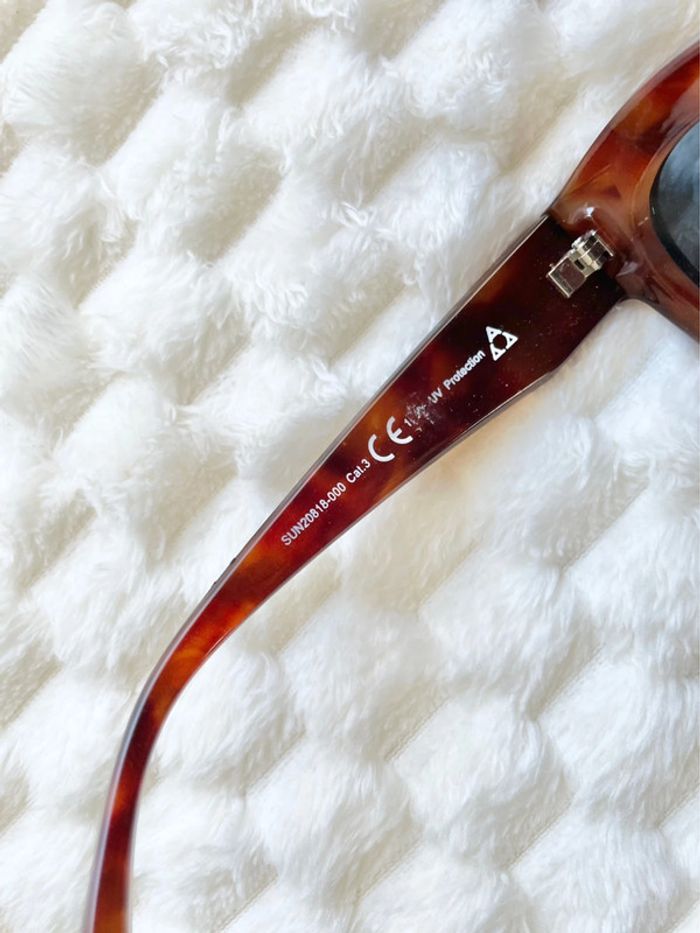 Lunettes de soleil - photo numéro 4