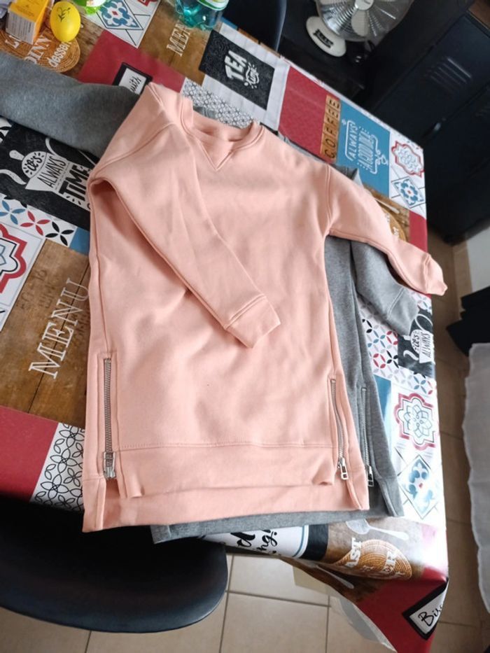 Deux robe sweat 9 ans - photo numéro 3