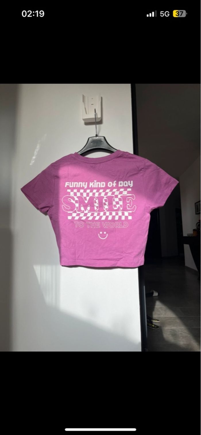 T-shirt court - photo numéro 2