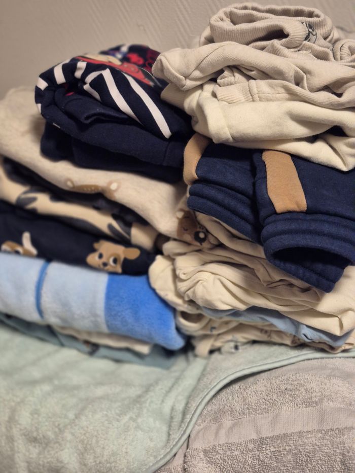 Lot garçon 18 mois - photo numéro 2