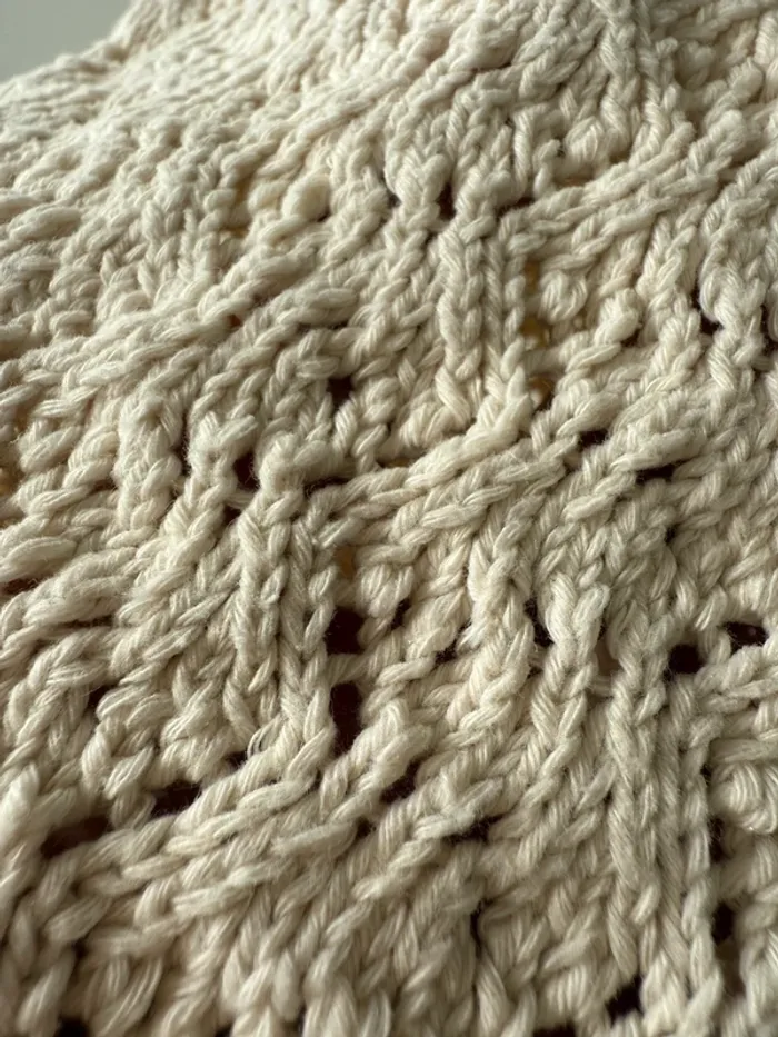 Pantalon beige crochet Zara - photo numéro 4
