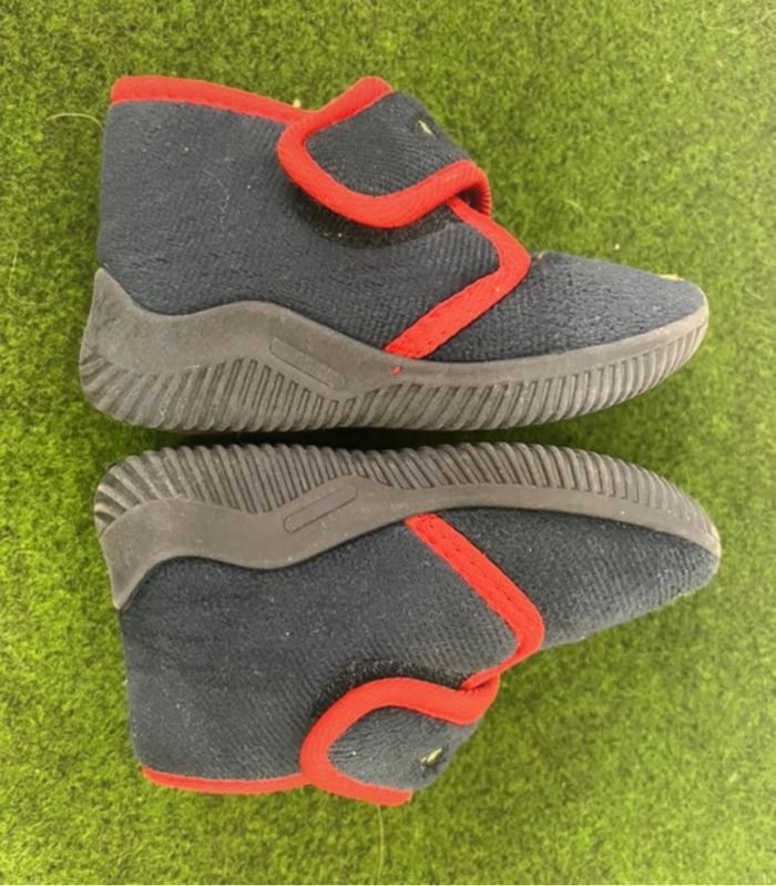 Chaussons - photo numéro 3