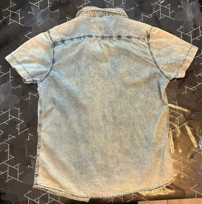 Chemise manche courte couleur jeans - photo numéro 8