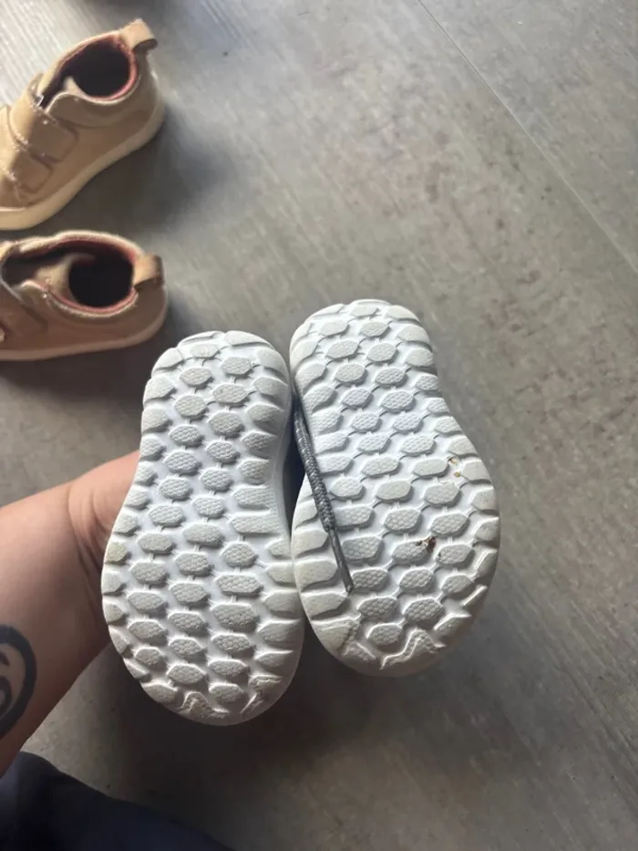 Chaussure bébé - photo numéro 9
