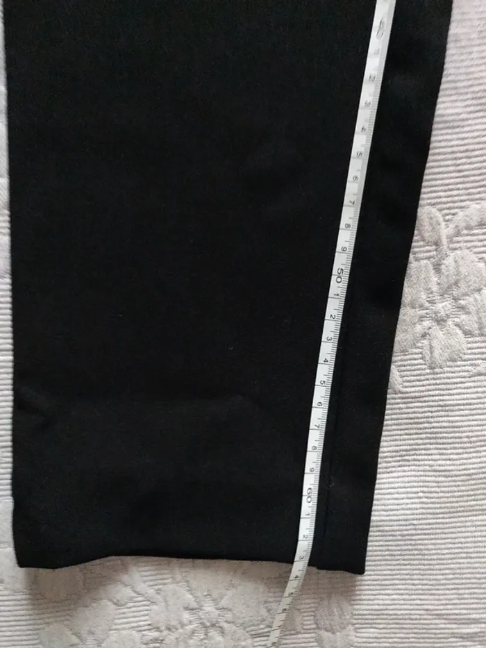 Pantalon noir à pinces - photo numéro 5