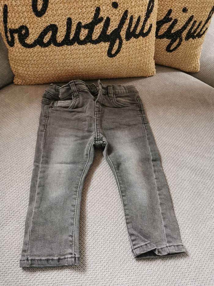 Lot pantalons garçons - photo numéro 2