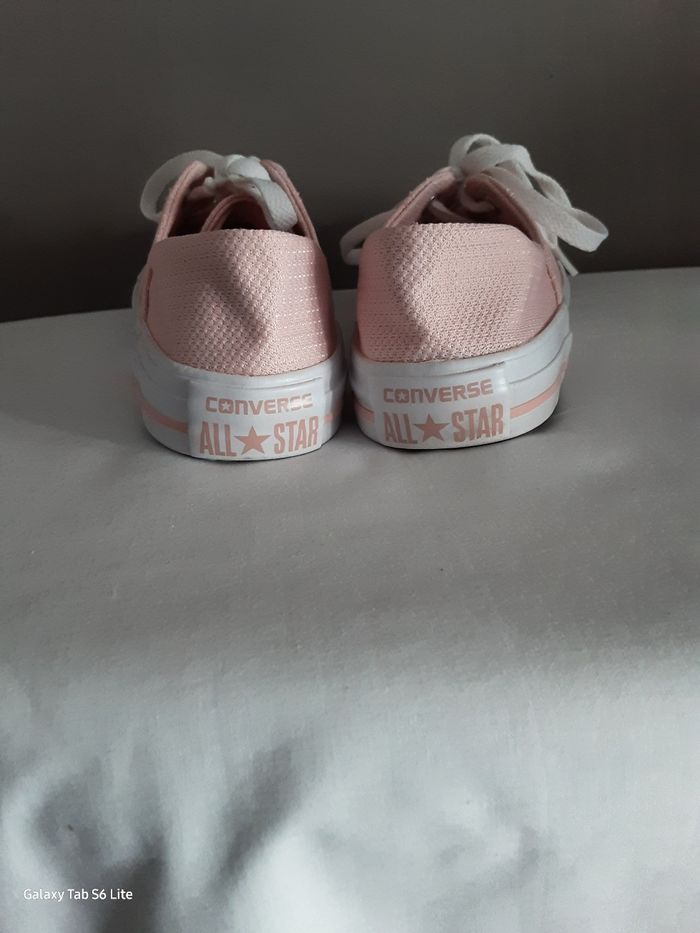 Baskets Converse - photo numéro 2