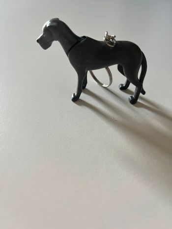 Porte clé playmobil dogue allemand