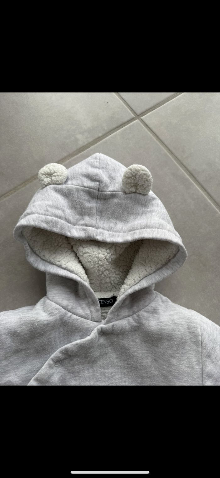 Manteau avec capuche hiver chaud Taille 18 mois - photo numéro 7