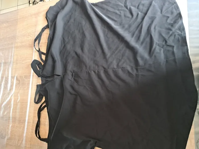 T-shirt noir épaule dénudé taille 4XL - photo numéro 3