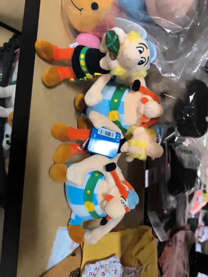 Lot de 2 Astérix et 2 Idéfix - photo numéro 2