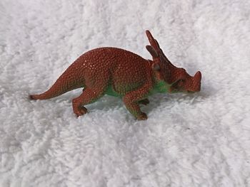 Figurine Dinosaure Styracosaure - 9 cm