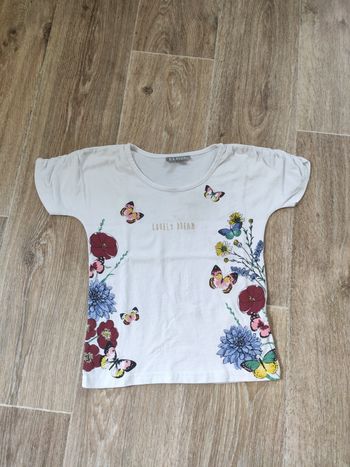 Tee-shirt à fleurs