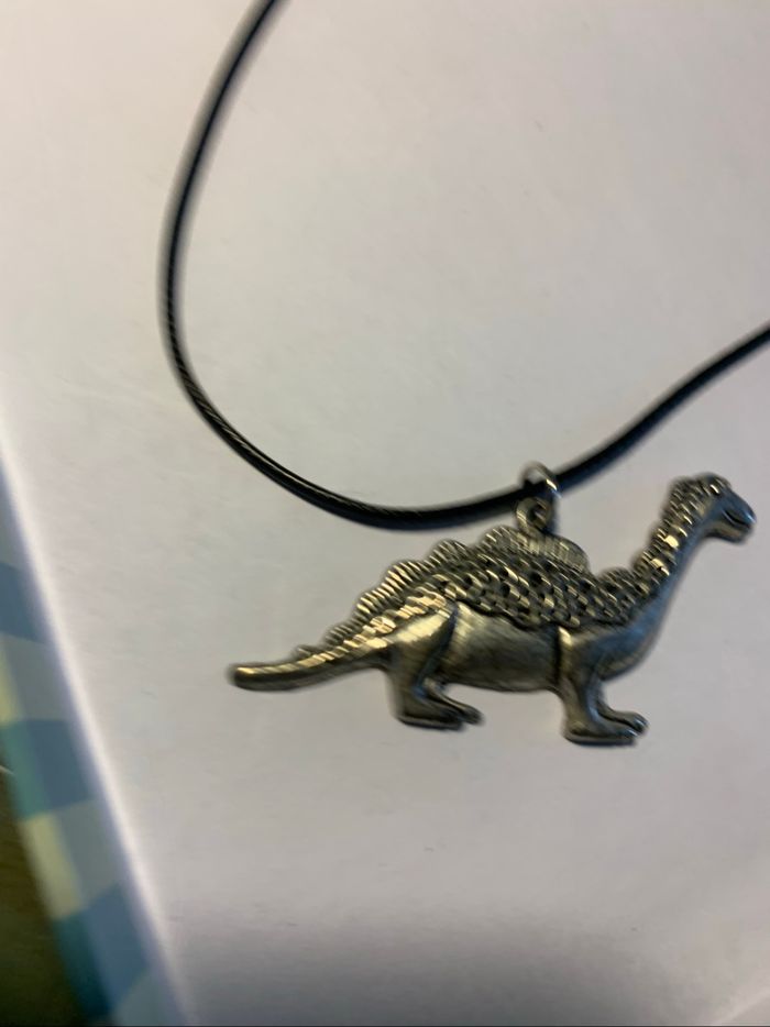 Collier dinosaure - photo numéro 6