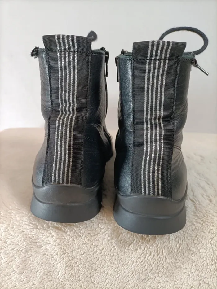 Boots Mephisto taille 8 US / 38,5 FR / - photo numéro 3