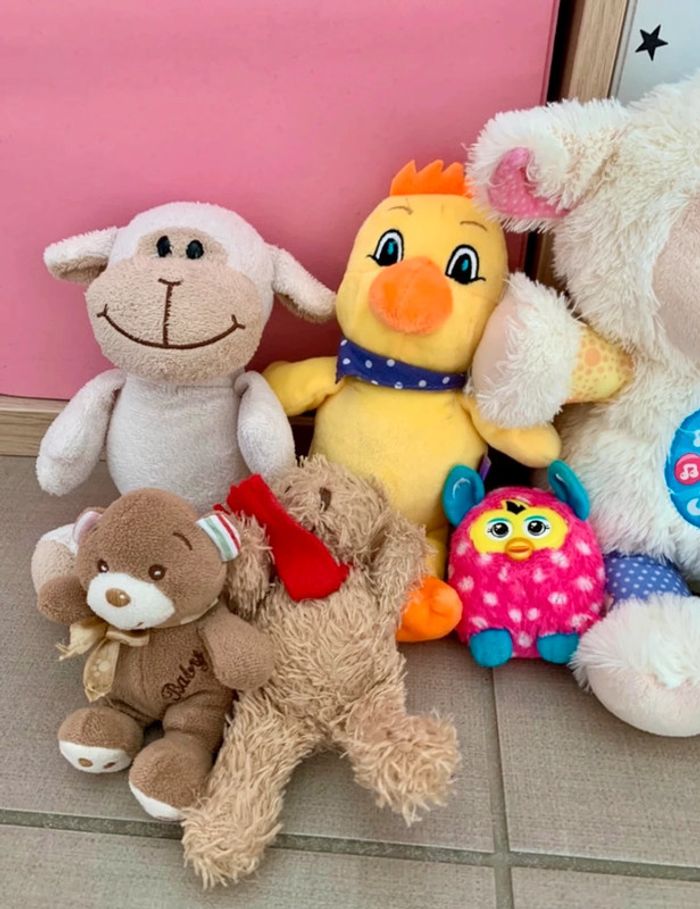 Lot peluches dont mouton comptines câlines Vtech - photo numéro 3
