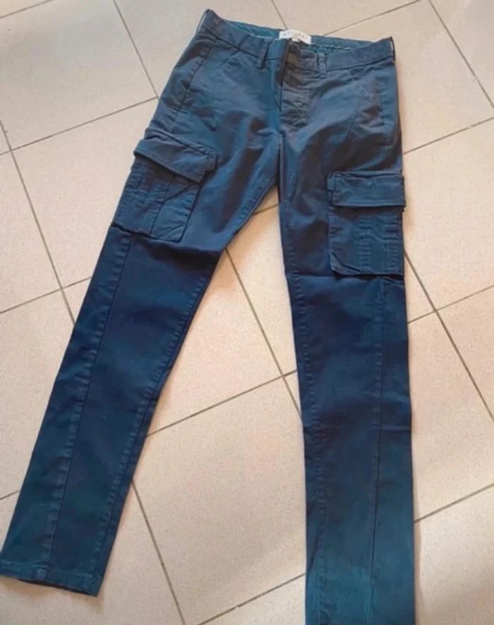 Pantalon Kaporal Marine taille 38 en très bon état  Style cargo