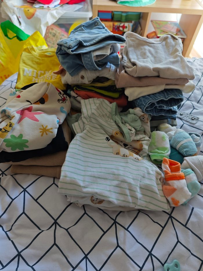 Lots de vêtements - photo numéro 3