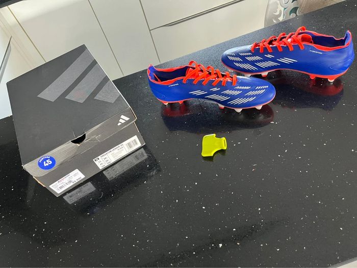 Crampons vissés adidas 45 1/3