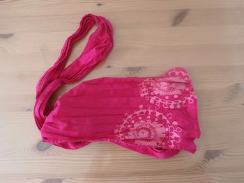 Foulard rose