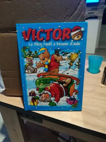 Victor le père Noël a besoin d'aide