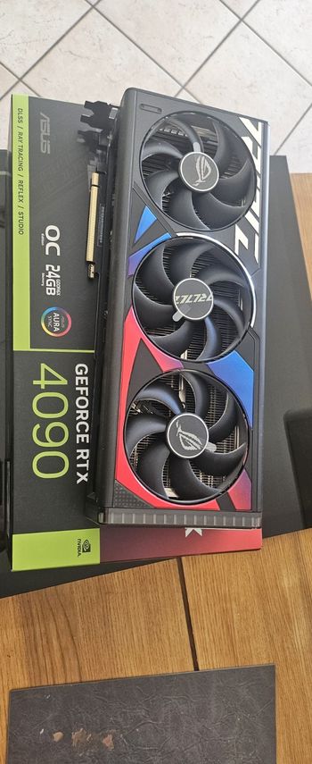 GEFORCE _ RTX _OC_  4090.