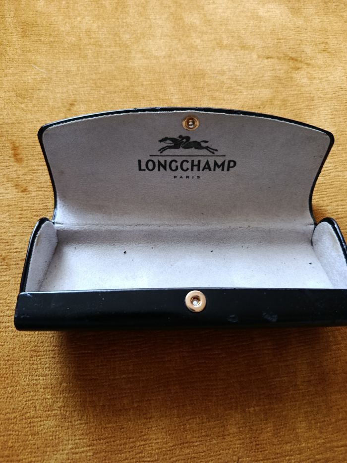 Étui lunettes Longchamp noir cuir vintage – Authentique, chic et pratique"