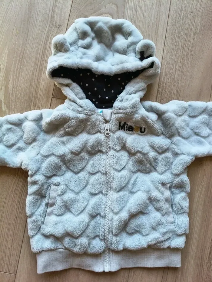Veste en fourrure chaude hiver taille 6 mois - photo numéro 2