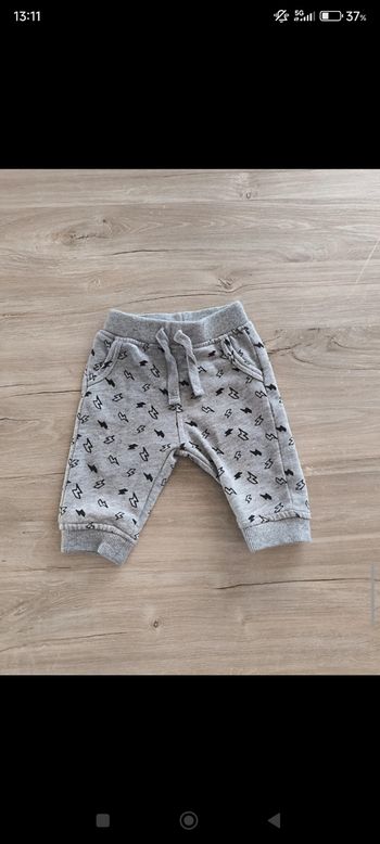 Pantalon taille 1 mois